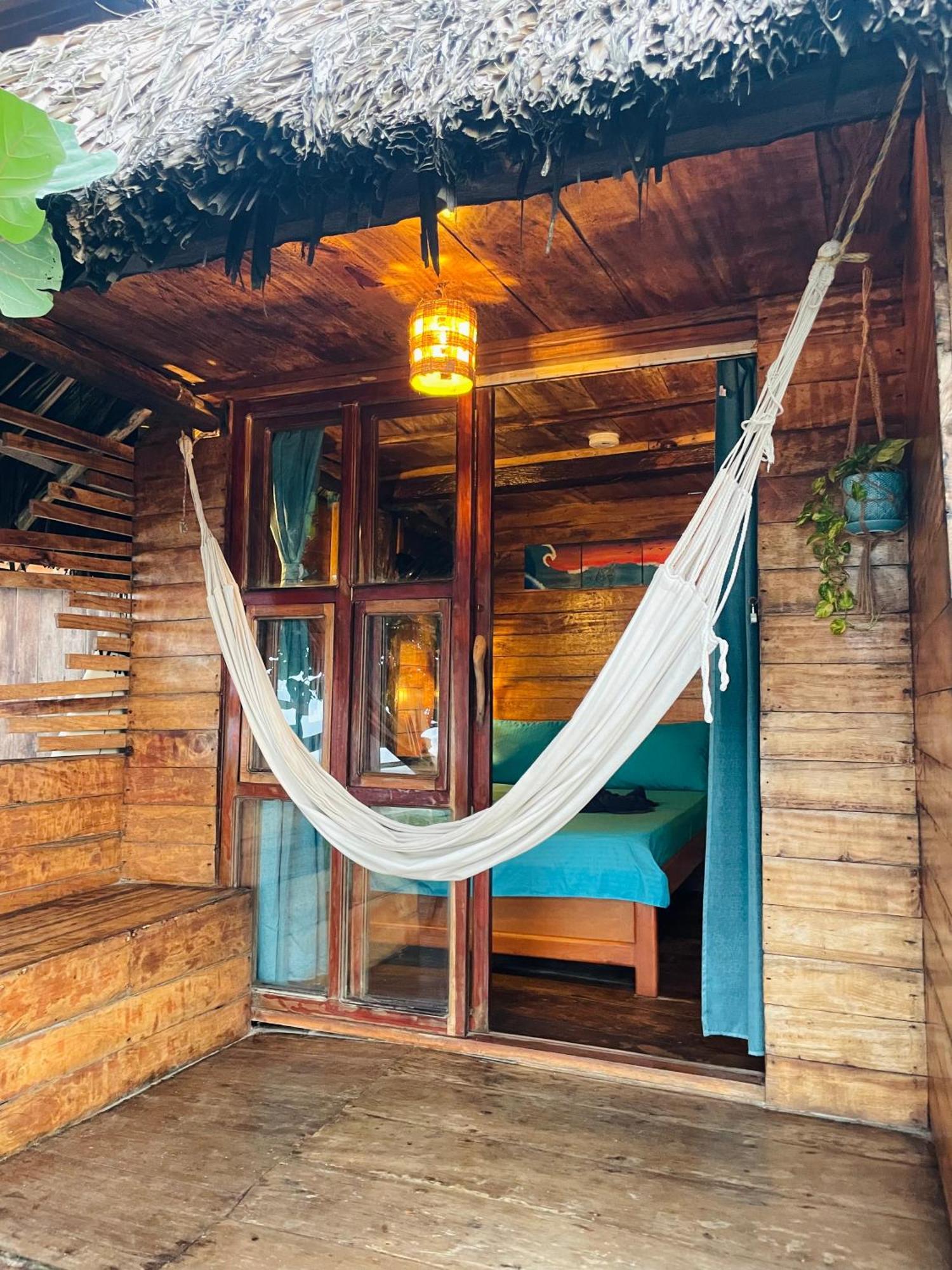 ホテル Chill And Surf Mendihuaca Guachaca エクステリア 写真